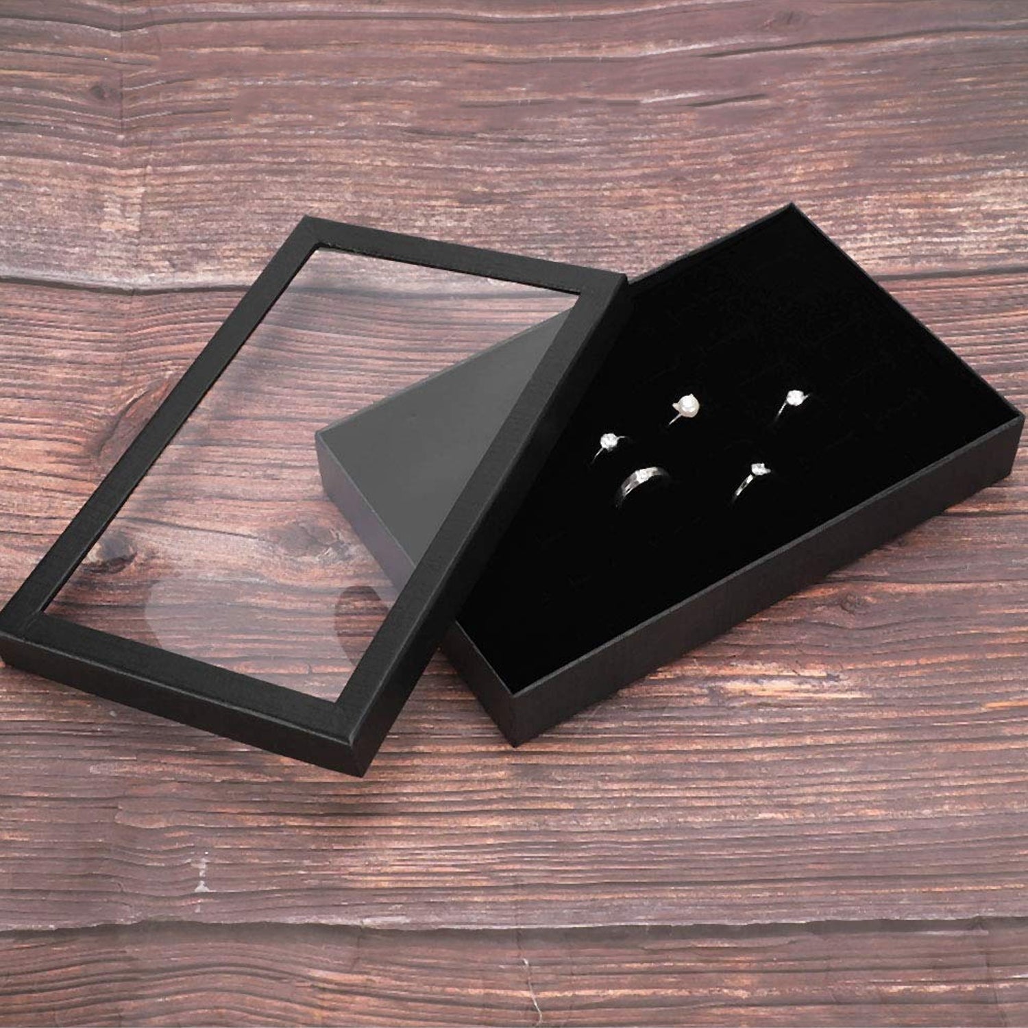 Portable Wide Application Convenient Jewellery Holder Case (1 Pc / 22x15 Cm)