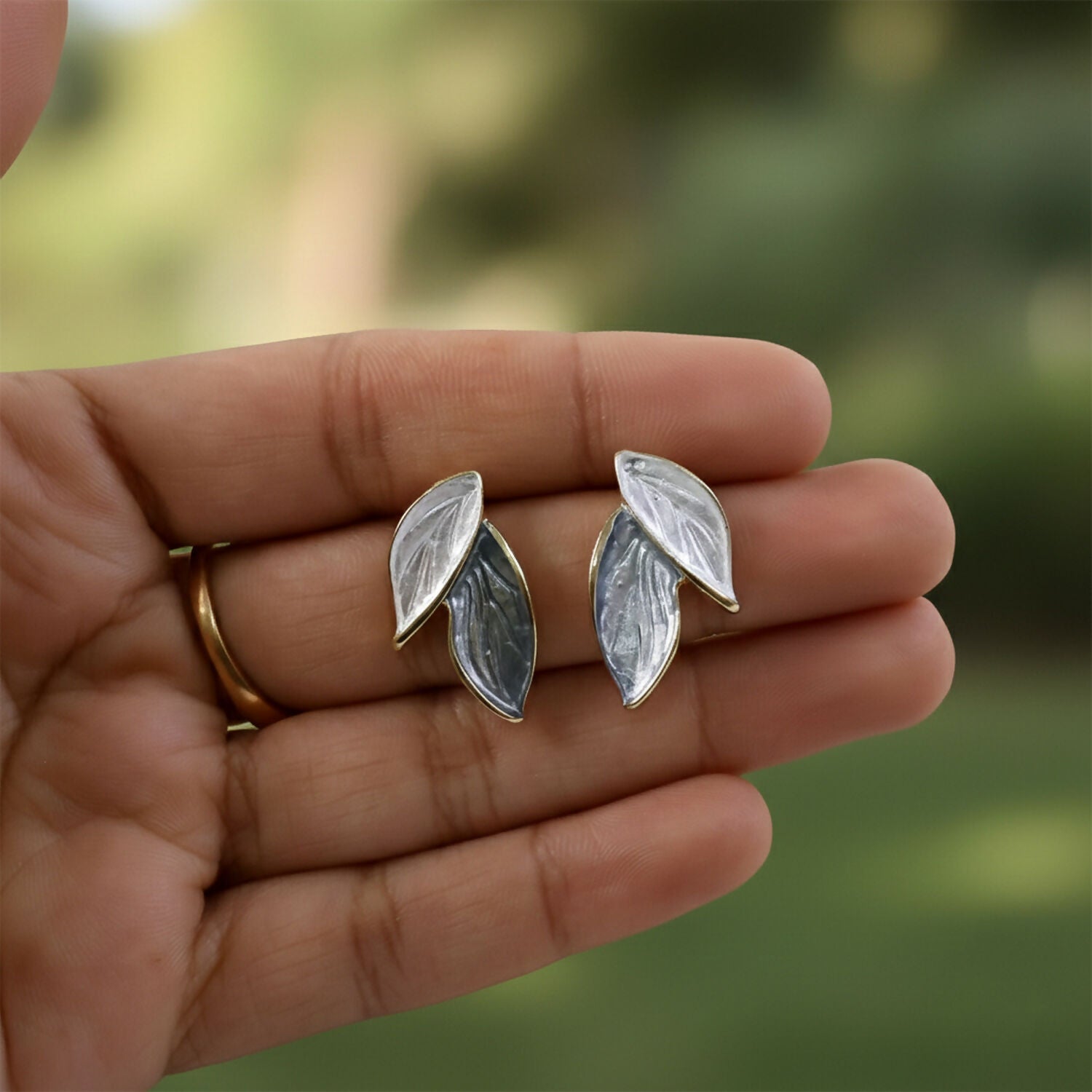 Minimalist Nature-Inspired Leaf Studs Korean Style – Premium Pearlescent Enamel Earrings