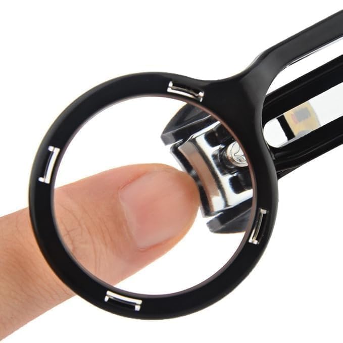 Magnifying Nail Cutter with 3X Zoom Lens
