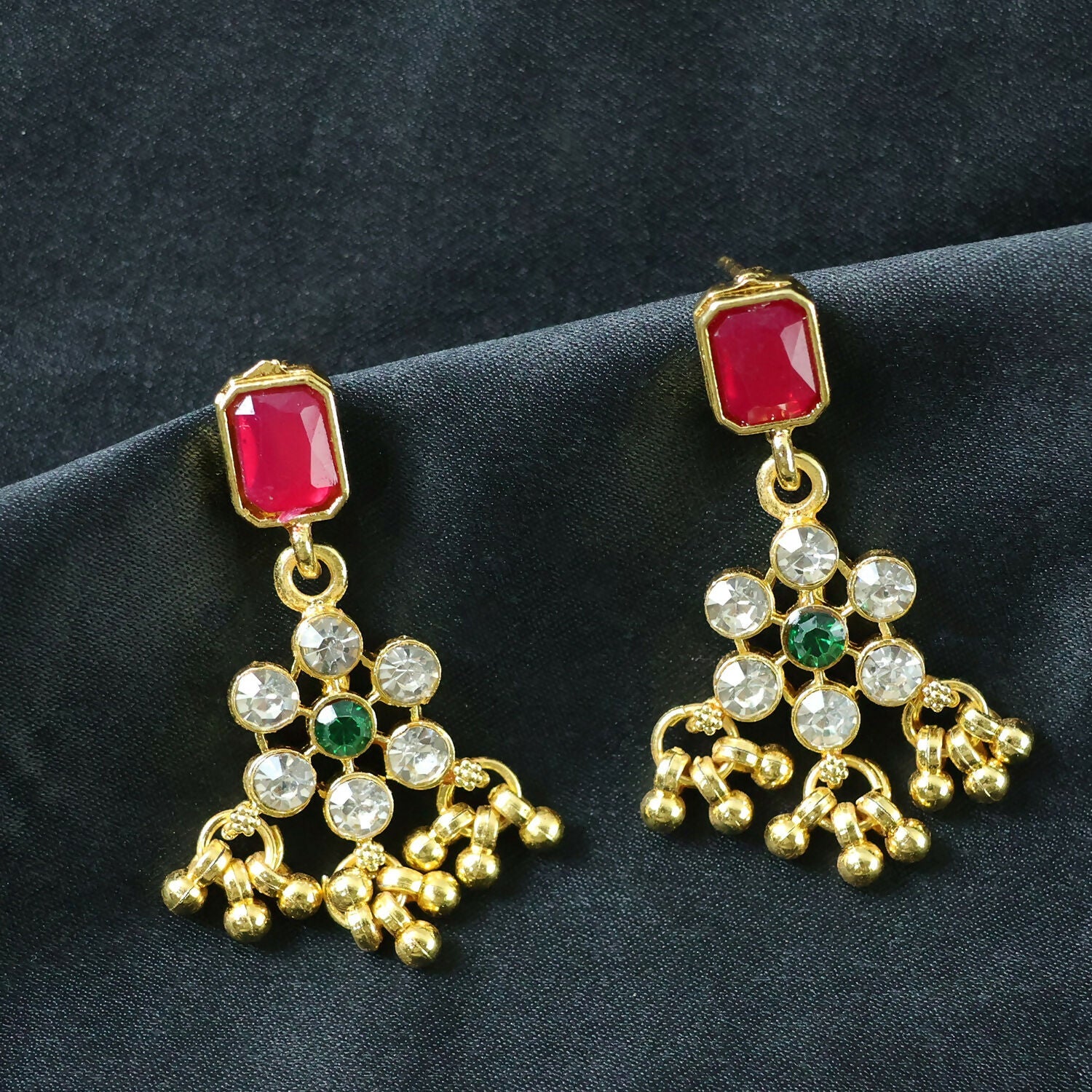 Lotus Floral Necklace Set with Traditional Design