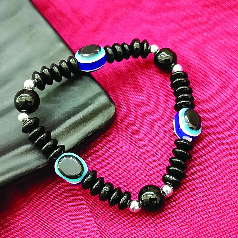 Evi lEye Black Beads Bracelet