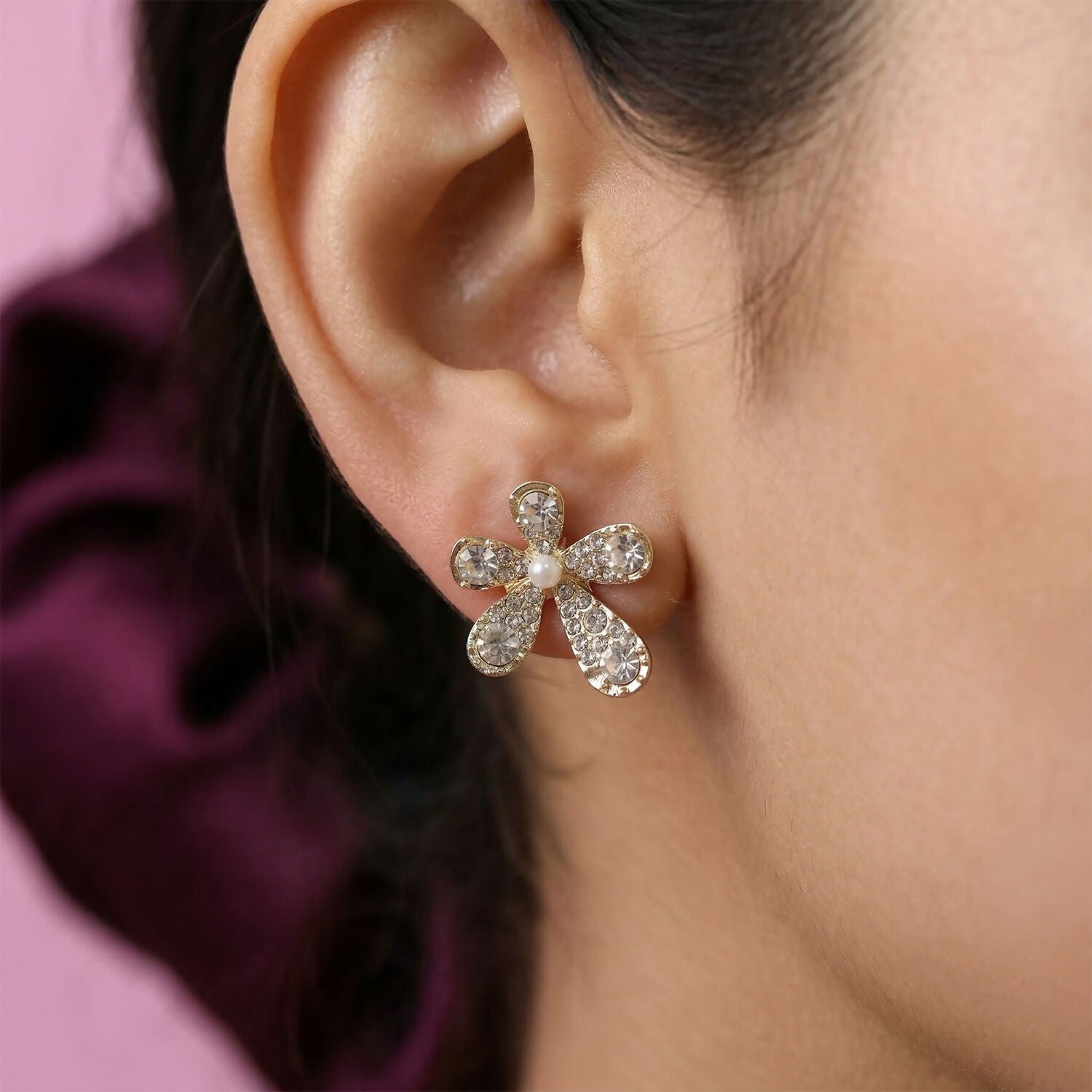 Elegant Crystal Flower Design Stud Earrings for Women and Girls Party Wear