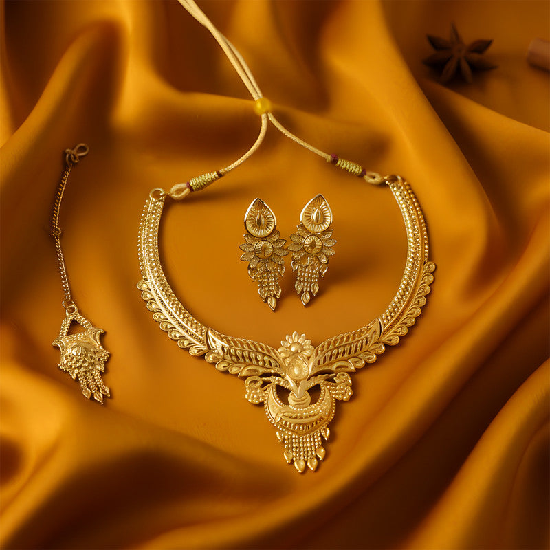 Royal Leaf Crest Choker Necklace Set – Traditional Jewellery for Weddings & Festivals