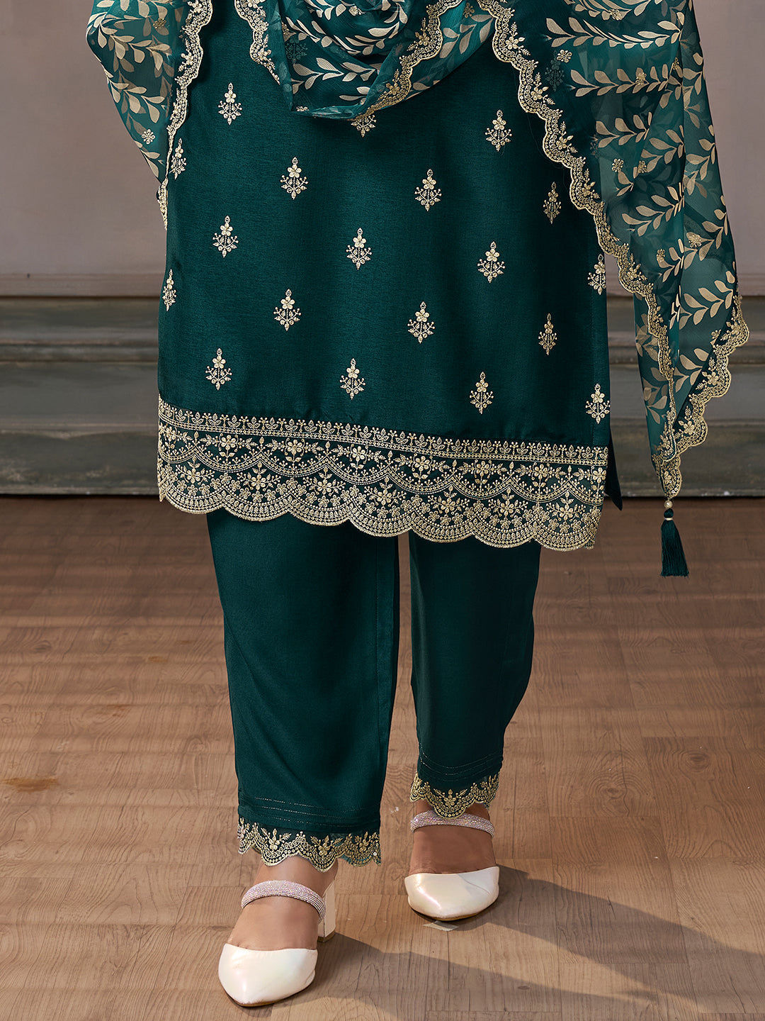 Dark Green Cutwork Neckline Dola Silk Kurta Suit Set with Digital Print Dupatta - qivii