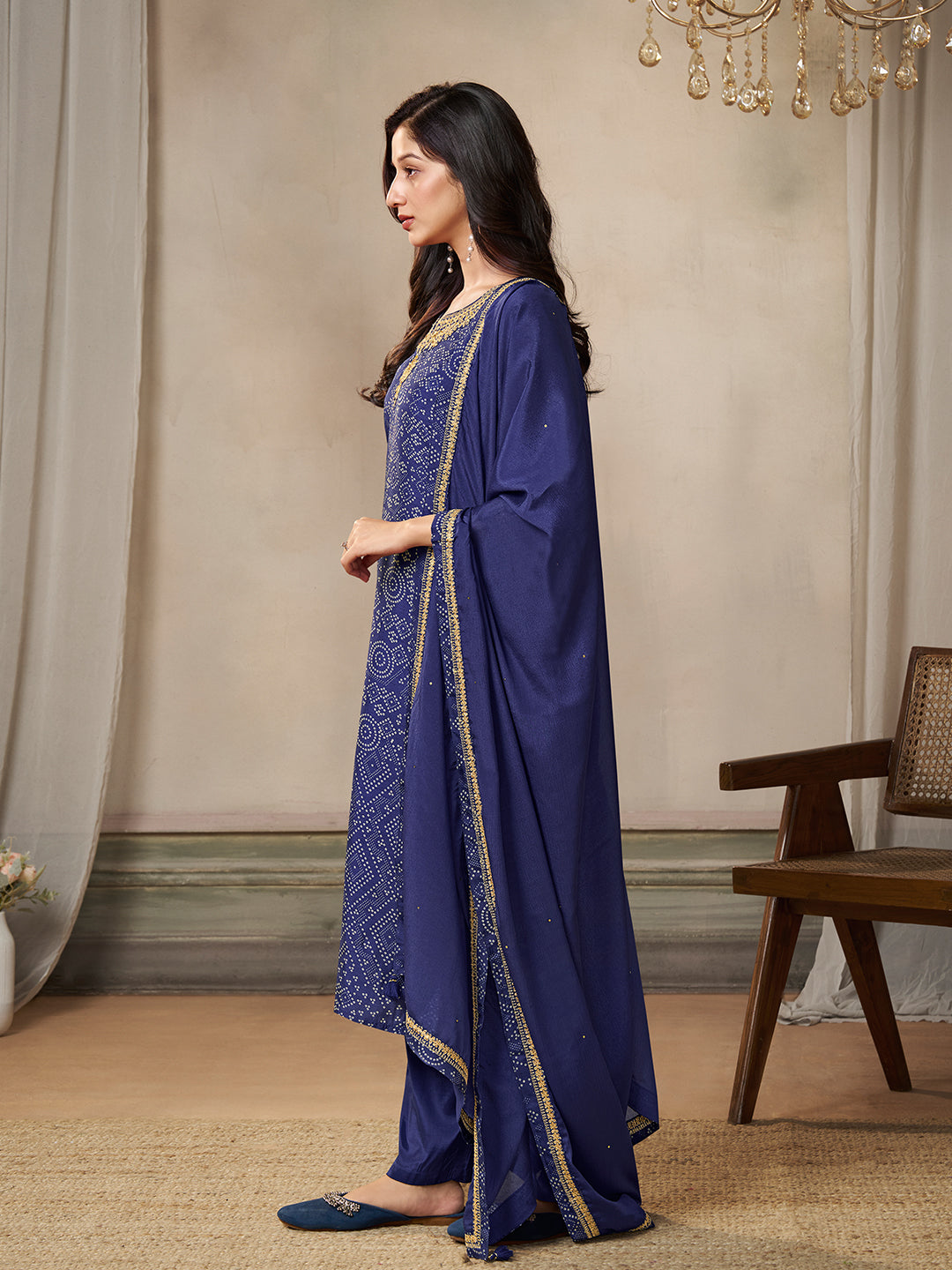 Royal Blue Kurta Set in Dola Bandhani Printed with Embroidery - qivii