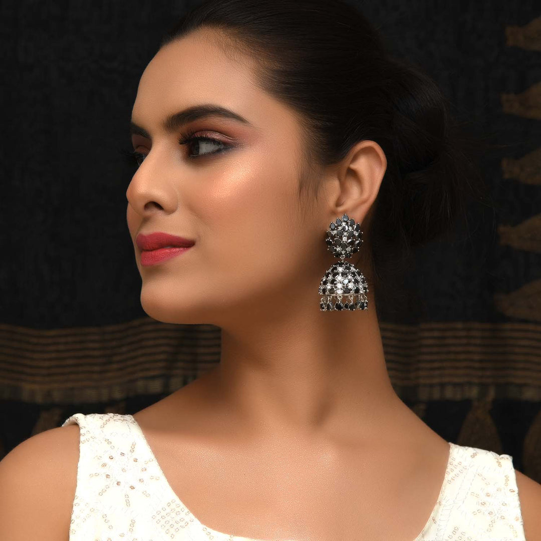 Jhanvi Black Silver Plated American Diamond Jhumki - qivii