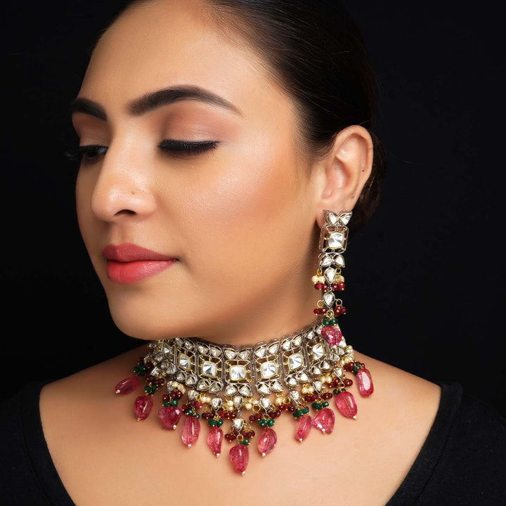 Exquisite Daniya Rose Gold And Green Rhodium Plated Victorian Necklace Set