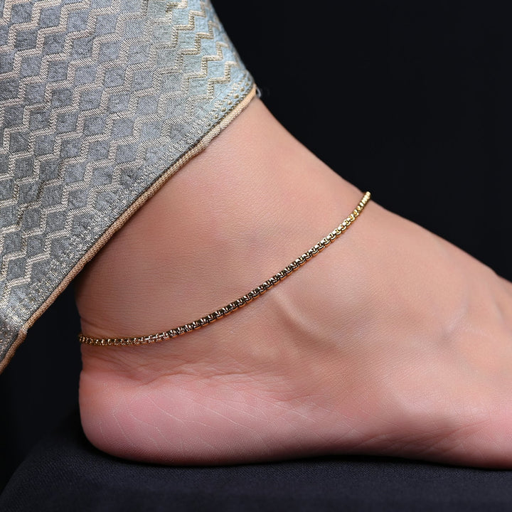 Sonam Gold Plated Delicate Payal/Anklet - qivii