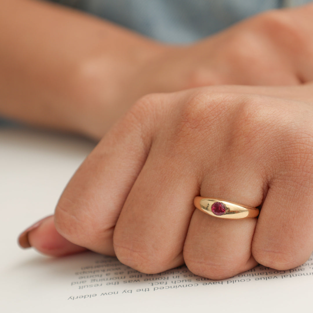 Ruby Cushion Flush Set Mini Chunky Ring - qivii