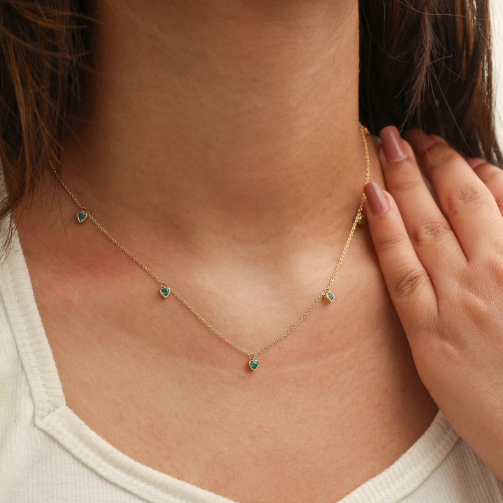 Emerald Bezel Set Heart Shape Chain Necklace - qivii