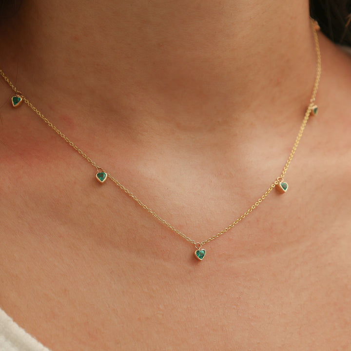 Emerald Bezel Set Heart Shape Chain Necklace - qivii