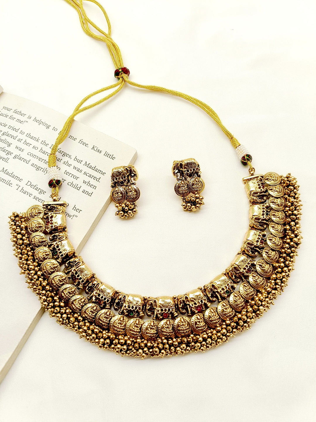 Janvi Plain Elephant Antique Temple Necklace Set - qivii