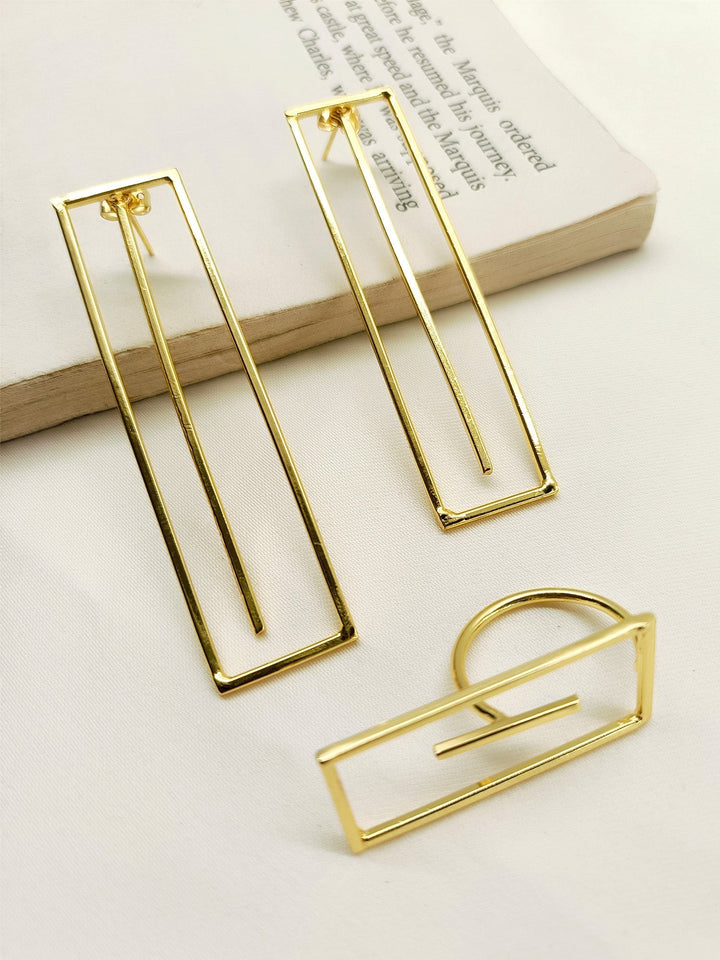 Sureeli Golden Western Earrings With Finger Ring - qivii