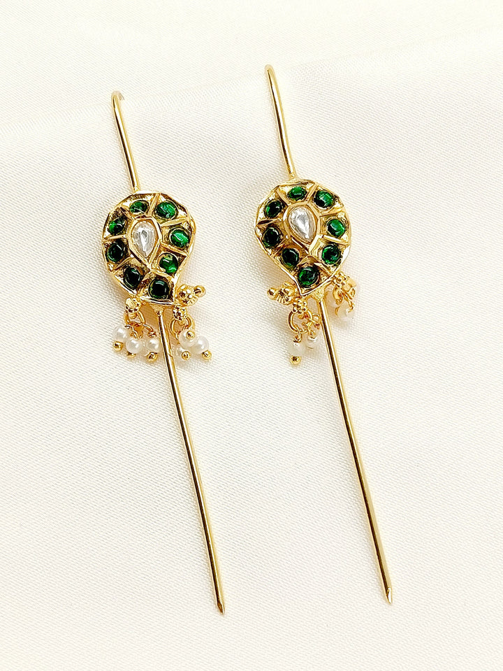 Nirvana Green Gold Plated Kundan Ear Cuff [ Price is for Pair ] - qivii