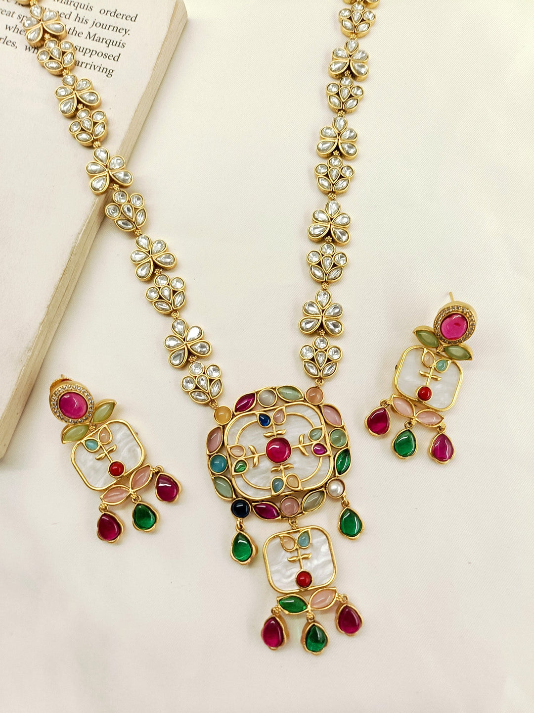 Anaika Multi Colour Kundan Set - qivii