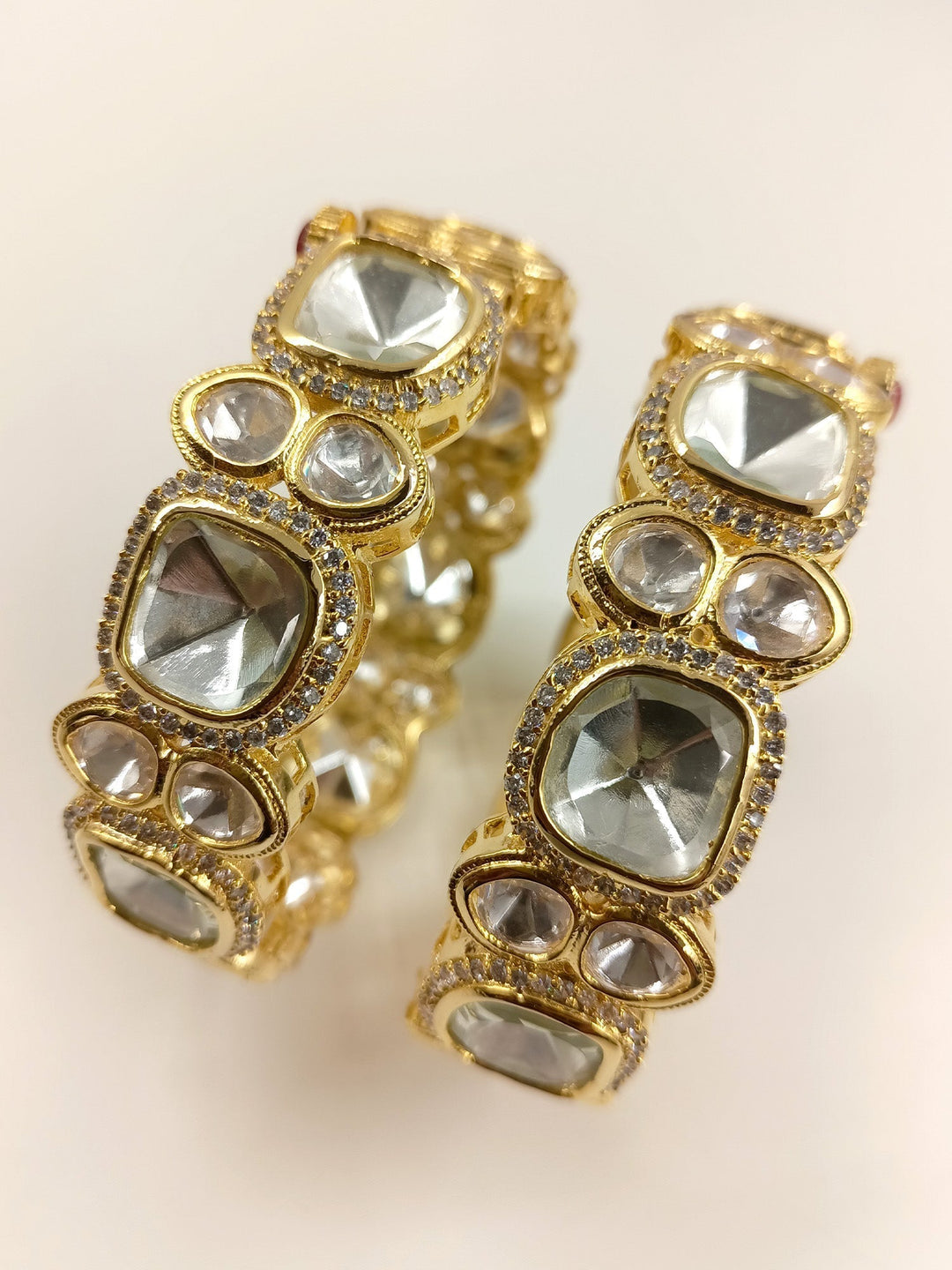 Aaiya White Kundan Kada Set Of 2 - qivii