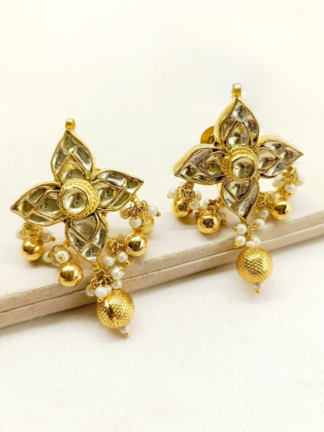 Exquisite Mukti Off White Gold Plated Kundan Tops Perfect for Special Occasions