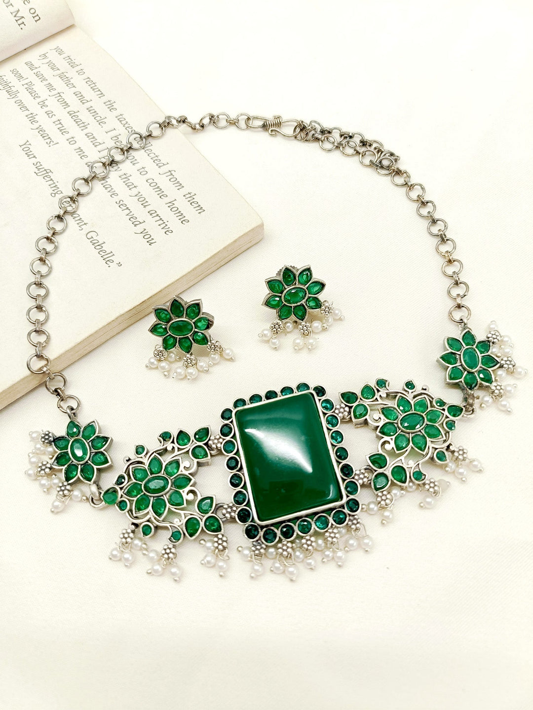 Drsika Green Oxidized Choker Set - qivii