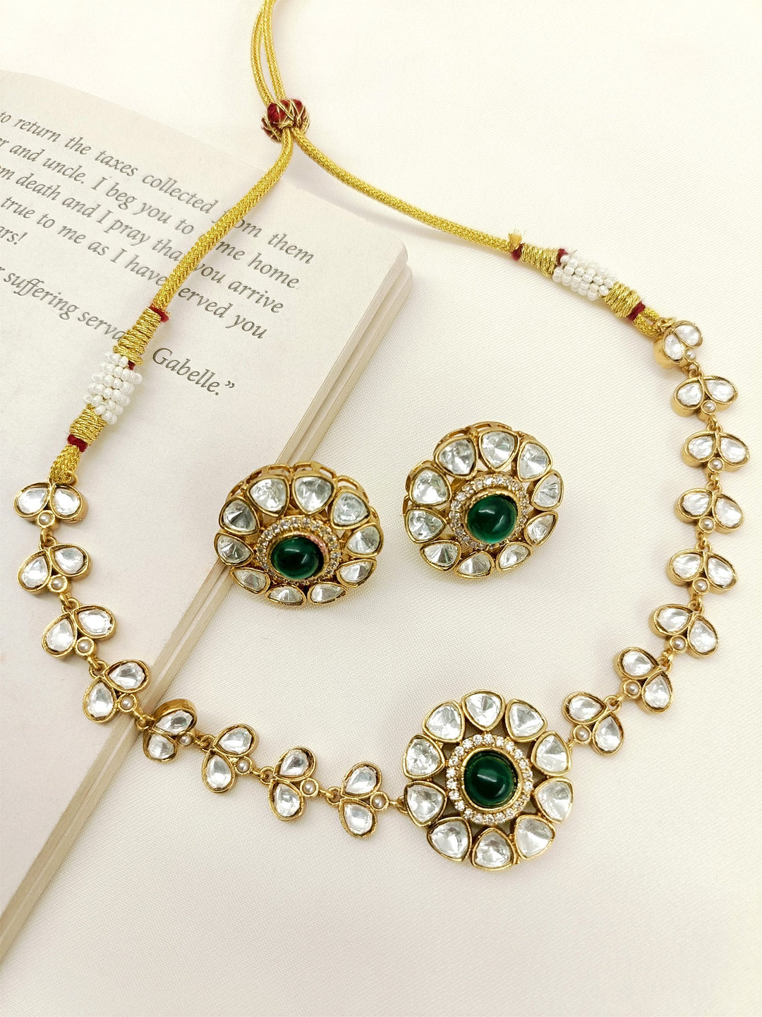 Kayamat Green Kundan Choker Set - qivii