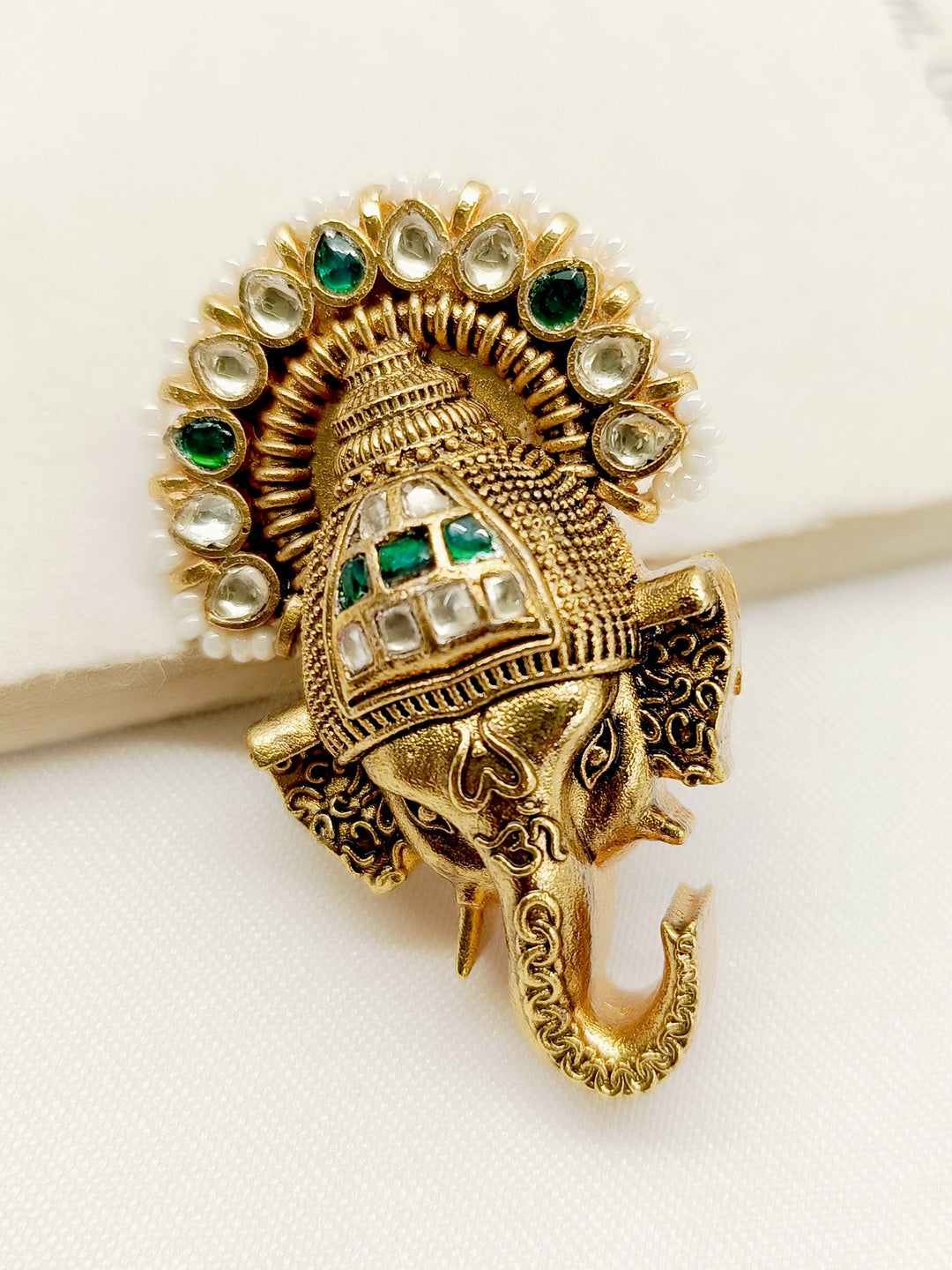 Mathani Green Ganesh Ji Brooch - qivii