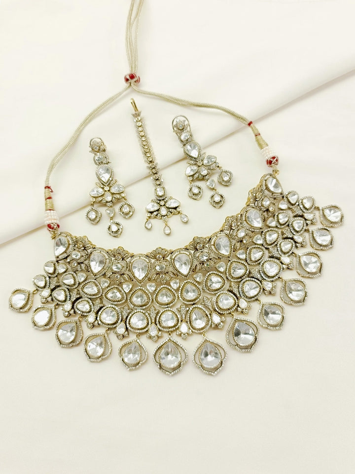 Geetanjali White Victorian Set - qivii