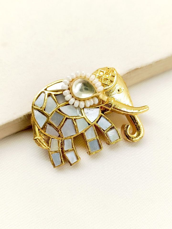 Satrupa White Elephant Brooch - qivii