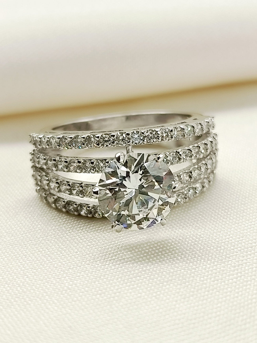 Ruheen 92.5 Silver Swarovski Stone Finger Ring - qivii