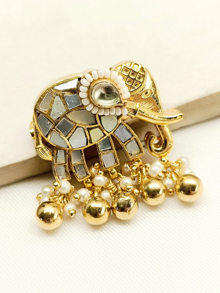Ditya White Mother Of Pearl Elephant Brooch - qivii