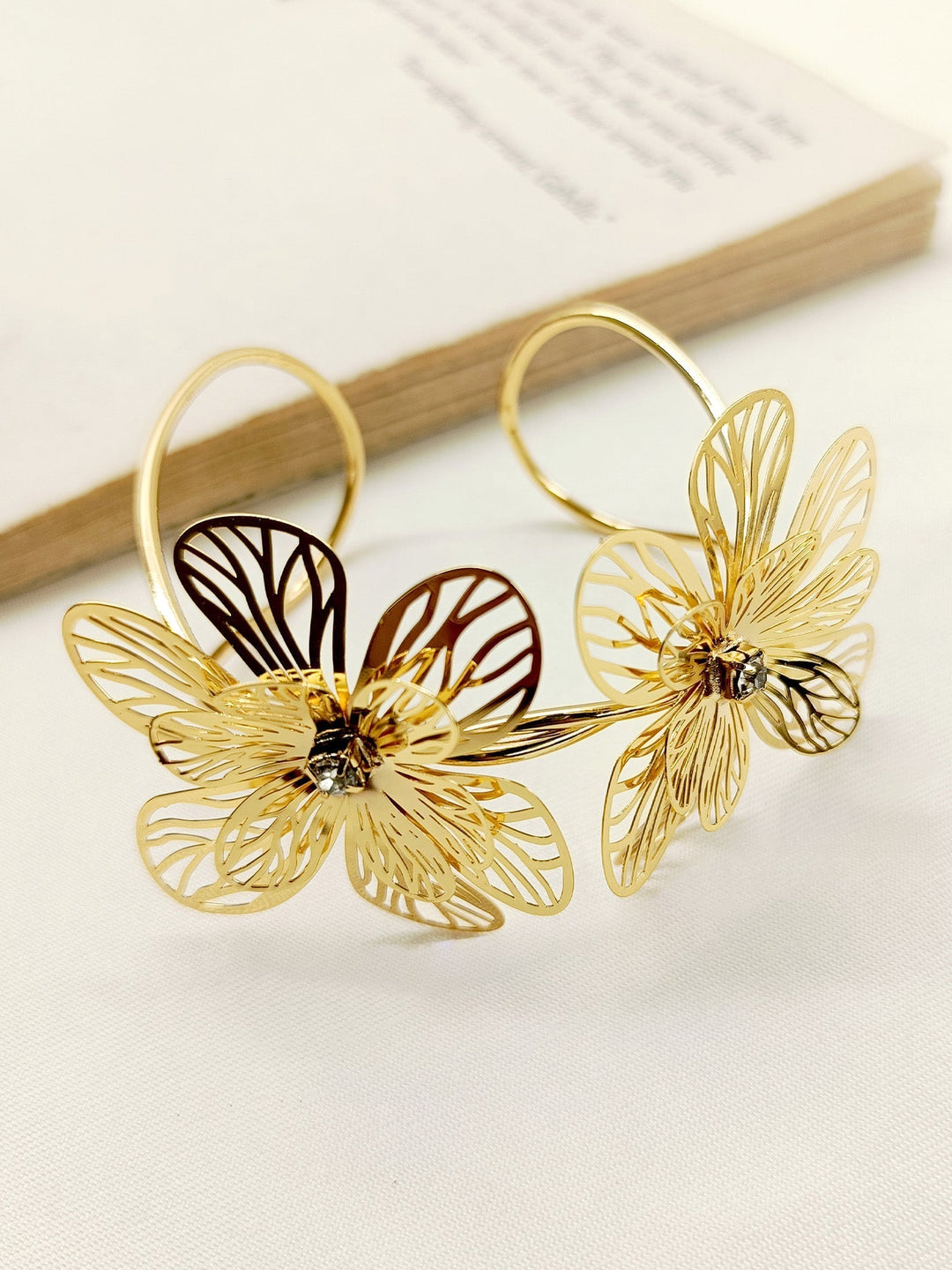 Nagina Golden Western Bracelet - qivii