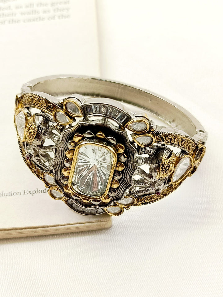 Manmohini White Victorian Kada - qivii