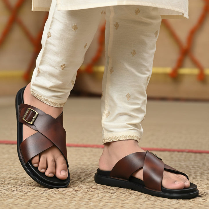 SKEROO 6408 Men's BROWN Chappal/Flip flop/Slipper Extra Soft Chappal Slipper Ethnic Wear Leather With Adjustable Buckle Strap Navratri Fashion Footwear - qivii