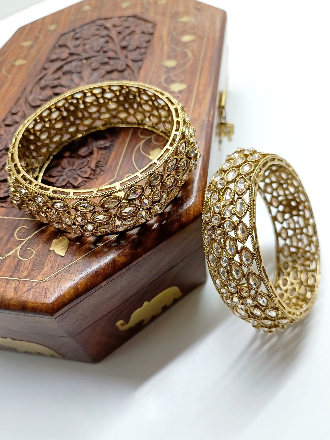 Avneet Copper Polki Bangles - qivii