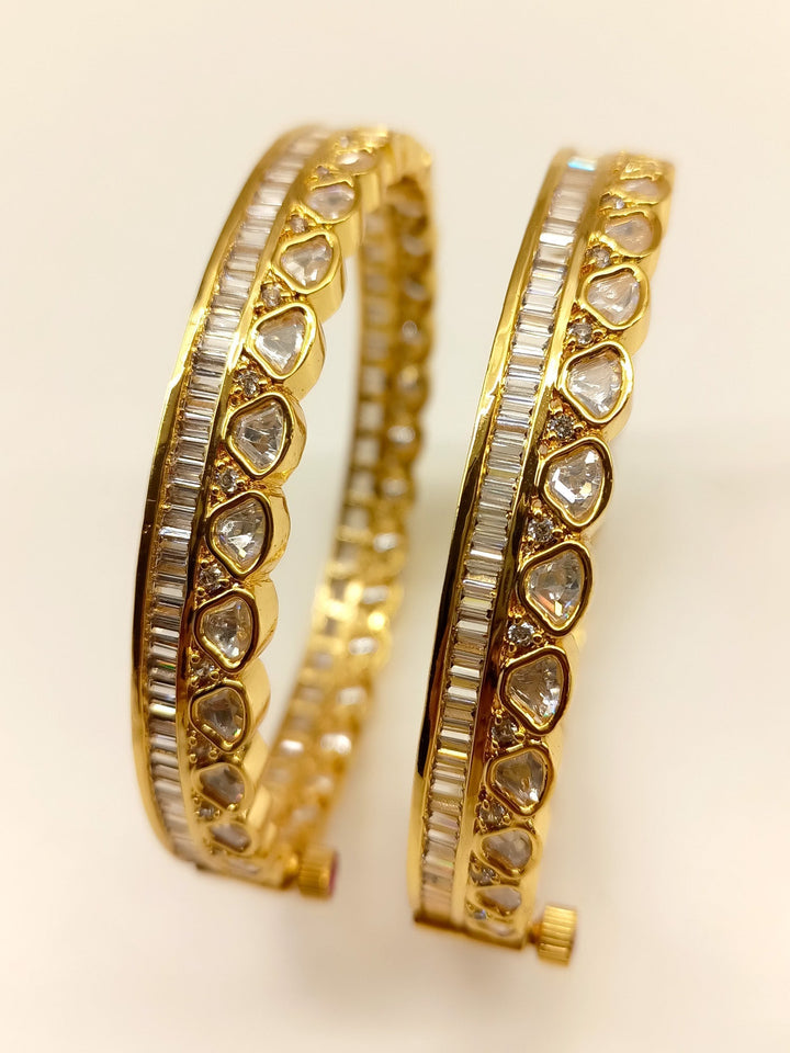 Bani White Kundan Bangle Pair - qivii