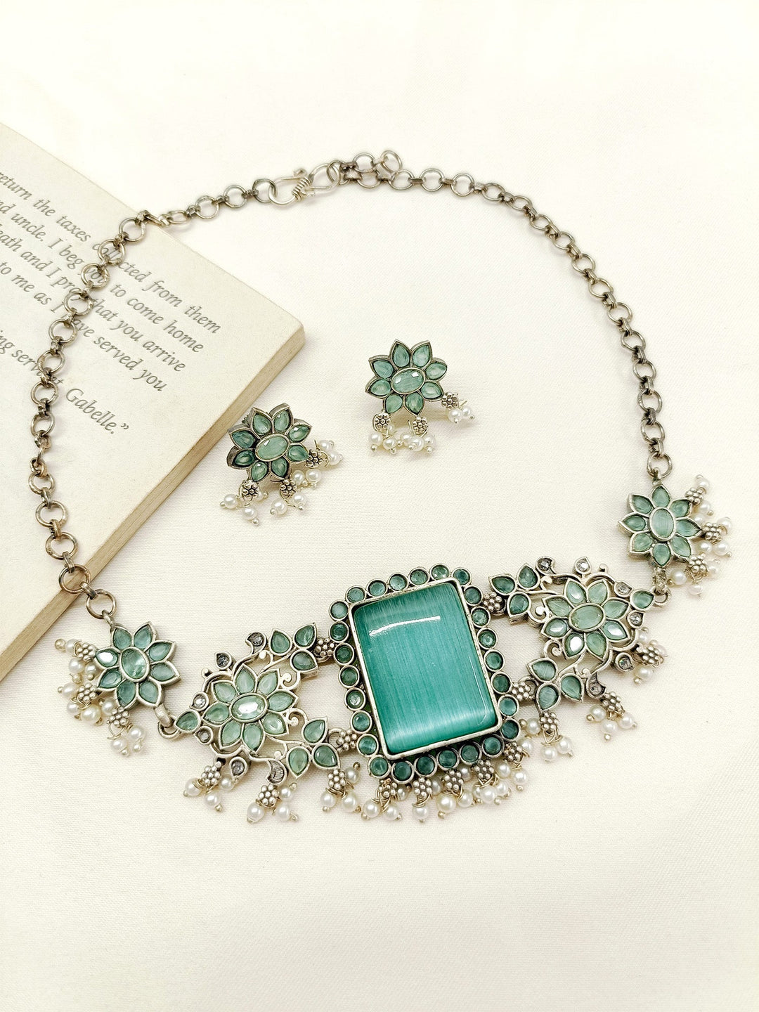 Bina Mint Green Oxidized Choker Set - qivii