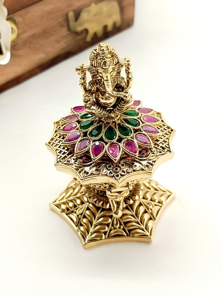 Vanessa R & G Antique Temple Sindoor Dibbi - qivii