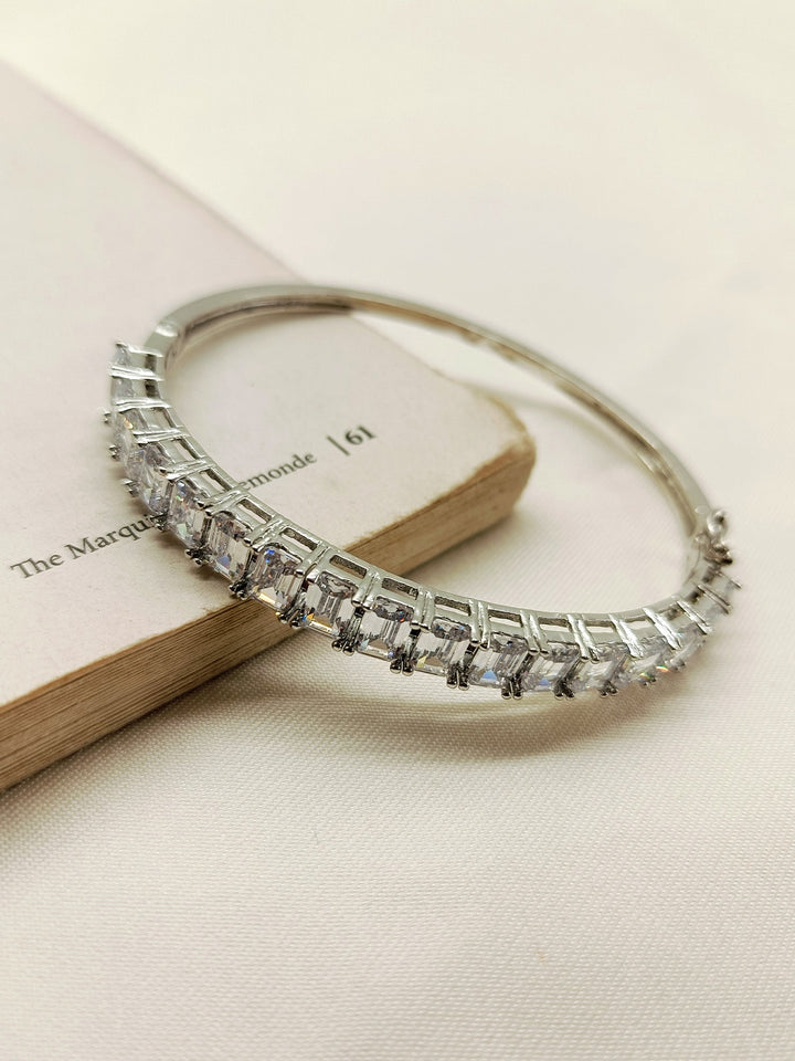 Ariana White American Diamond Bracelet - qivii