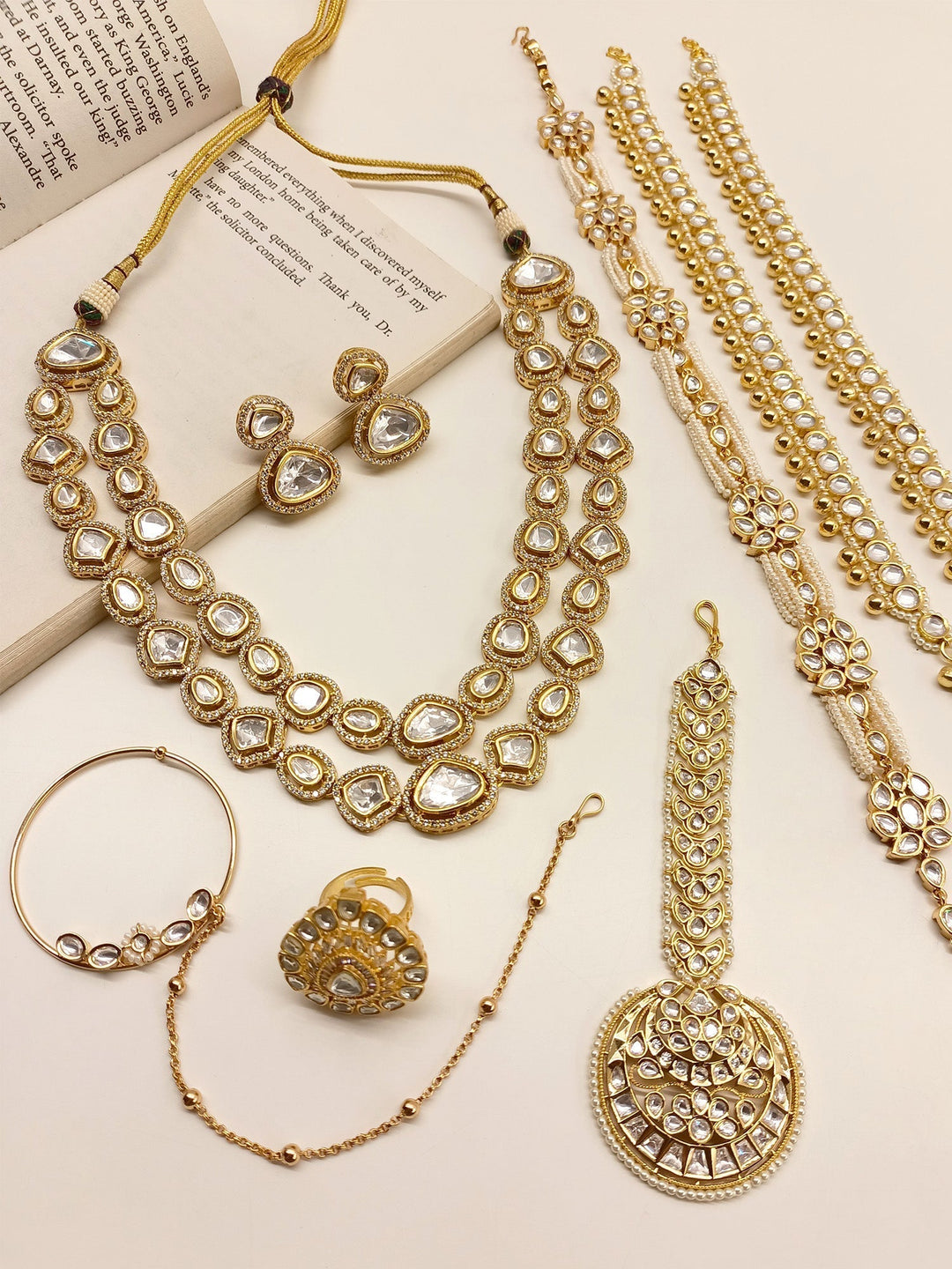 Ulagan Semi Bridal Set In Kundan - qivii