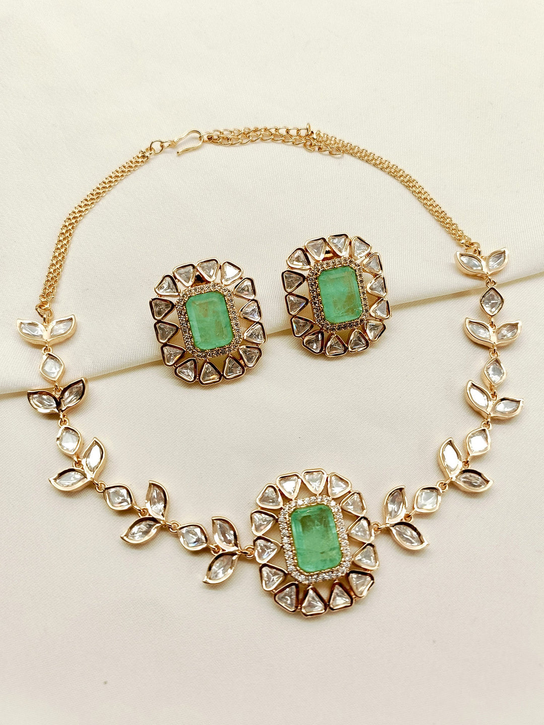 Johi Mint Green Kundan Choker Set - qivii