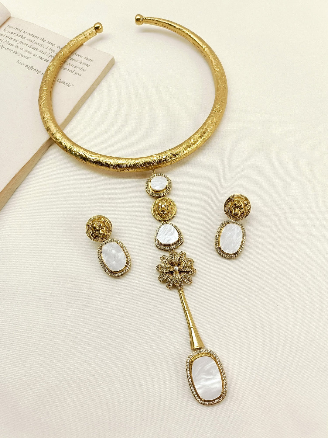 Undine White Hasli Style Boutique Set - qivii