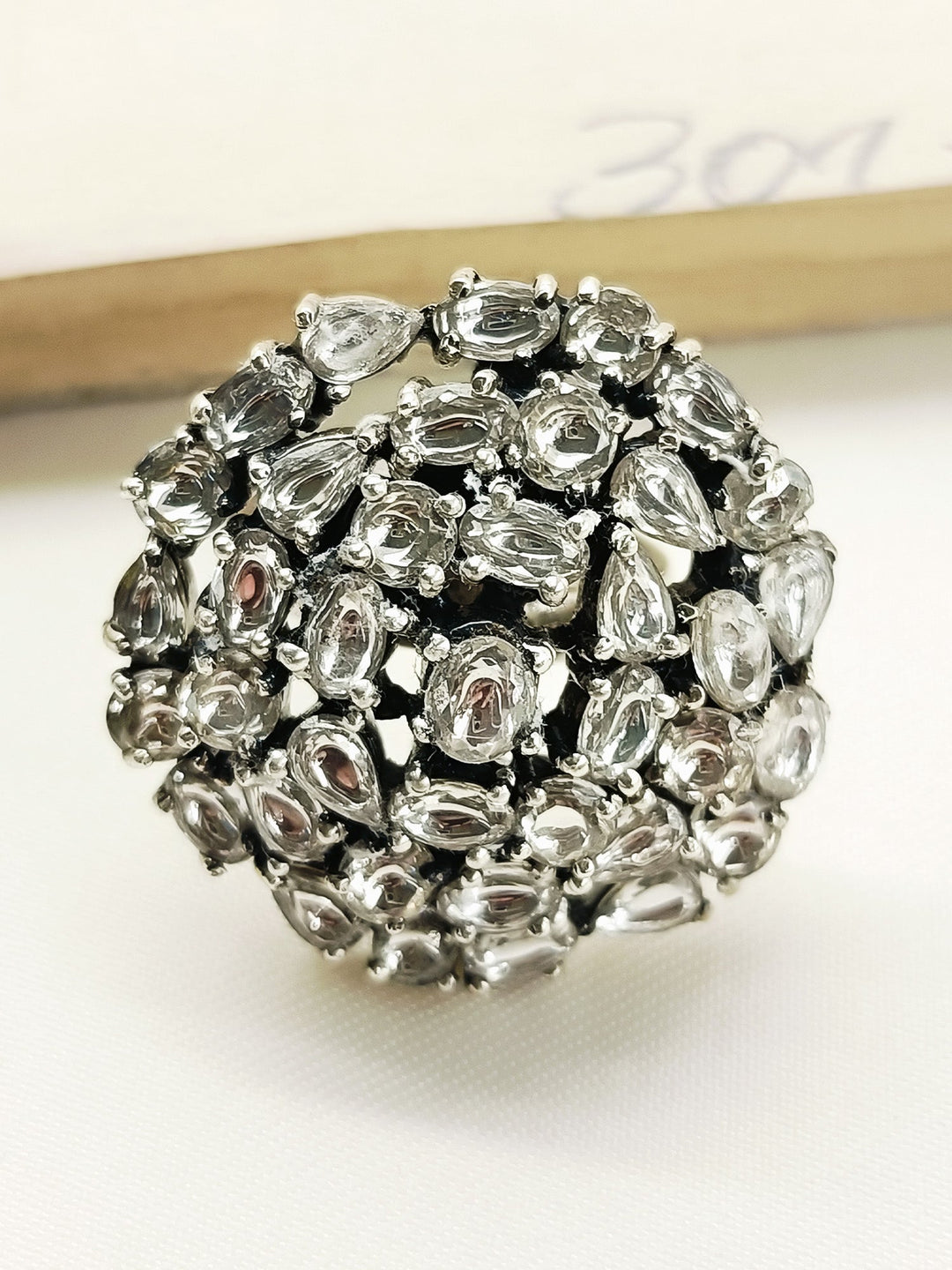 Kiansha 92.5 Silver Moissonite Finger Ring - qivii