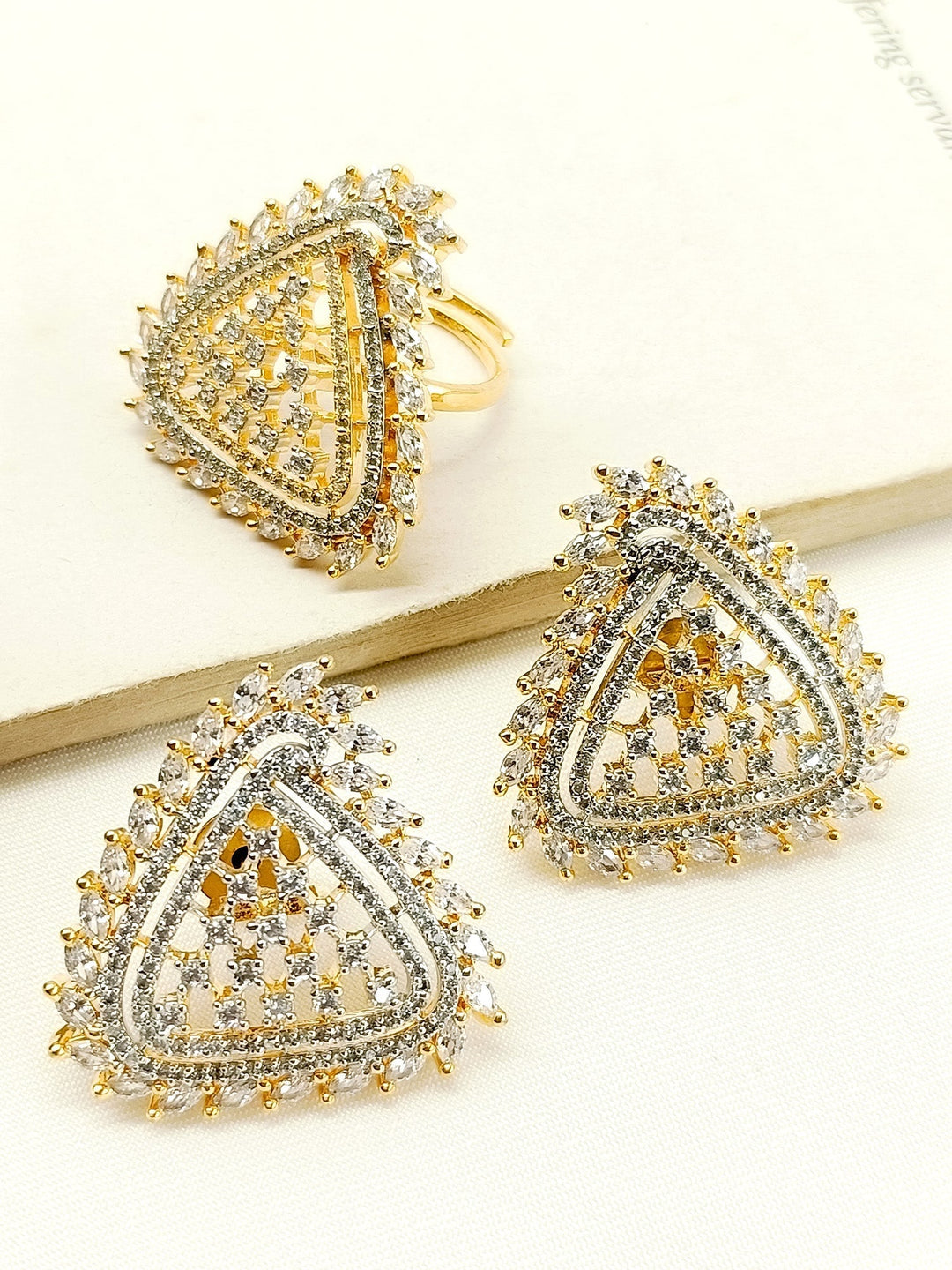Giya American Diamond Tops With Finger Ring - qivii