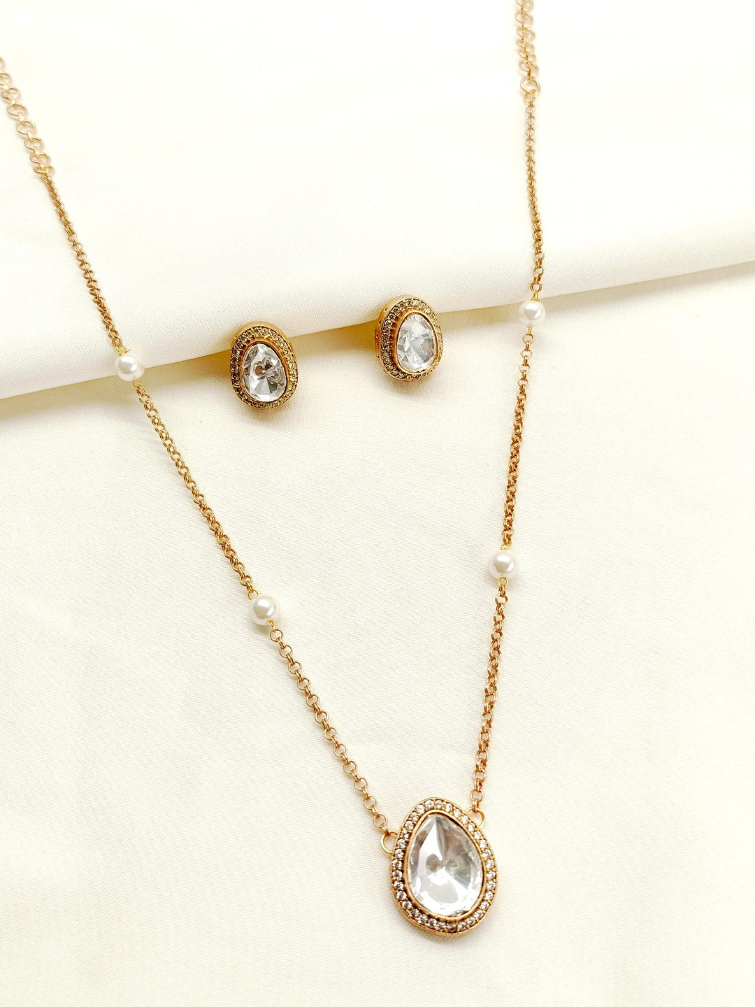 Ishraq White Kundan P Set - qivii