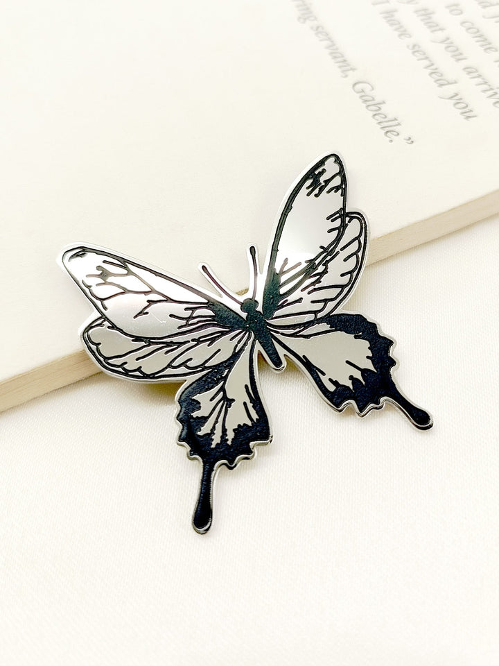 Tabassum Silver Butterfly Men's Brooch - qivii