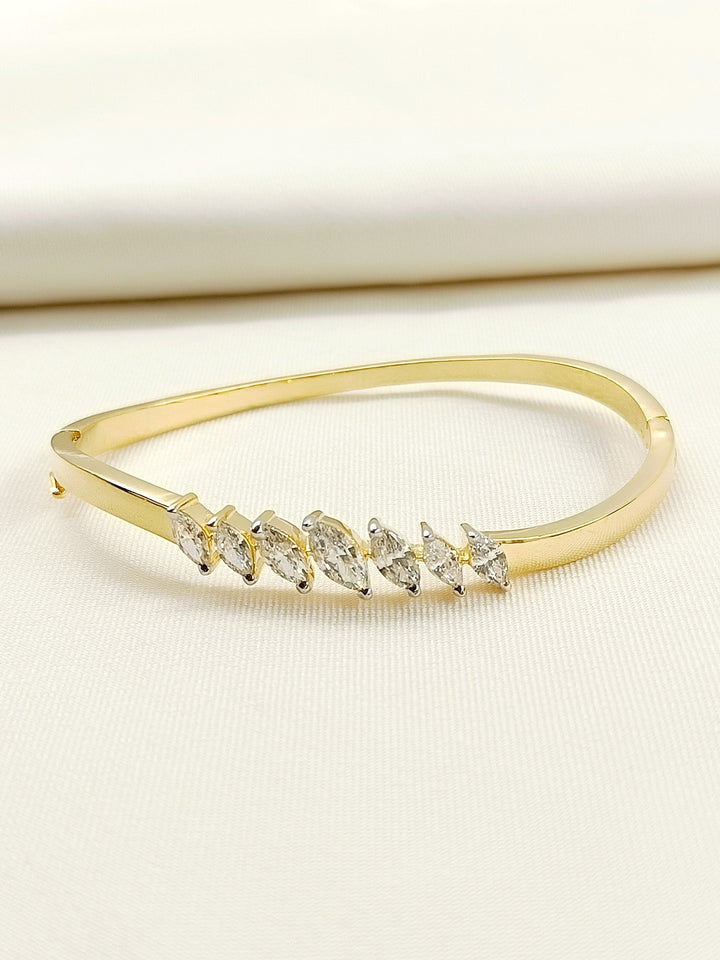 Meera 92.5 Silver Swarovski Stone Bracelet - qivii