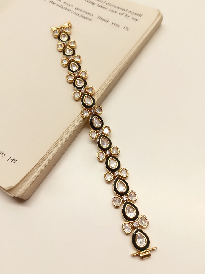 Everly Black Kundan Bracelet - qivii