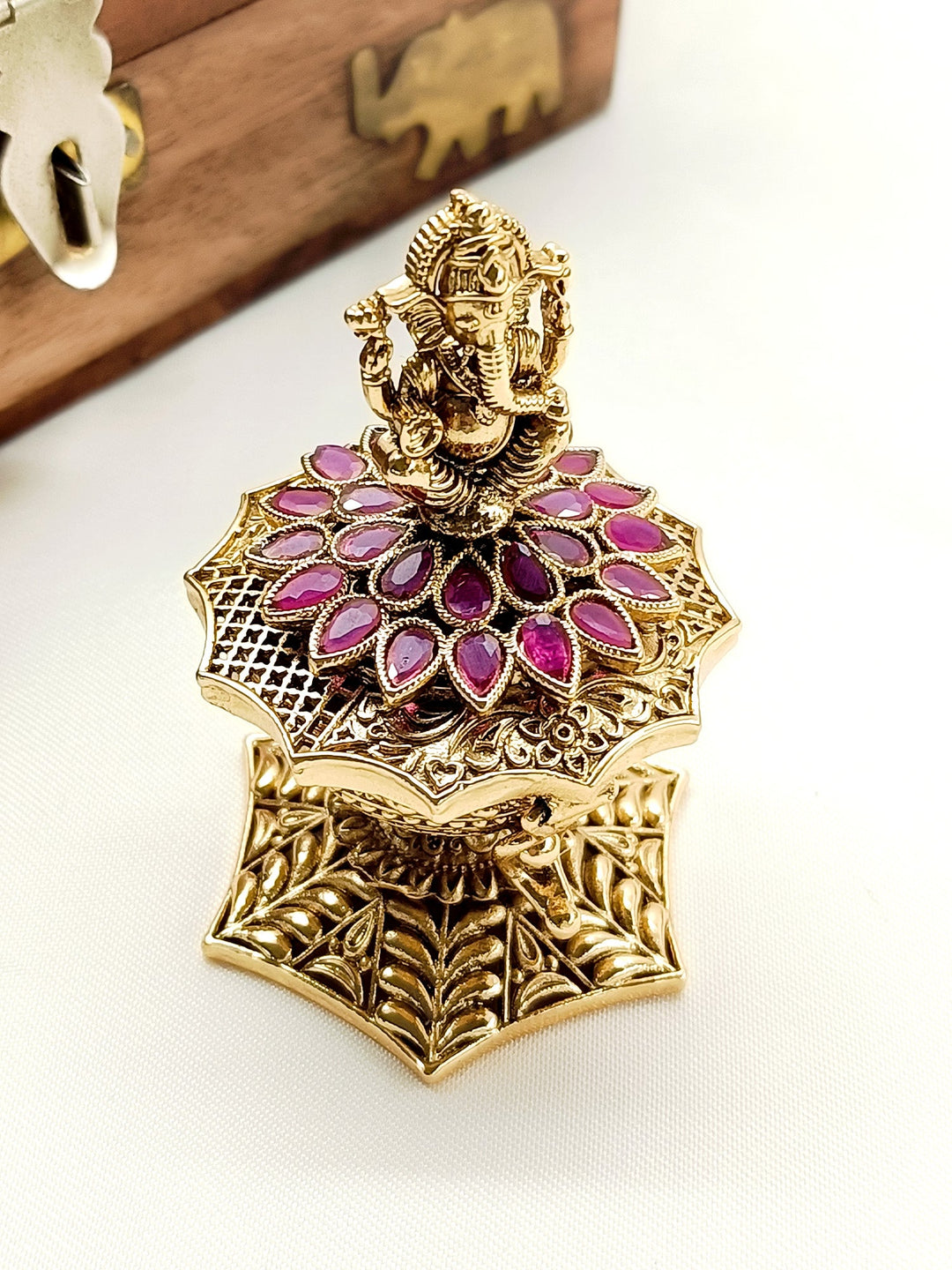 Kamila Ruby Antique Temple Sindoor Dibbi - qivii