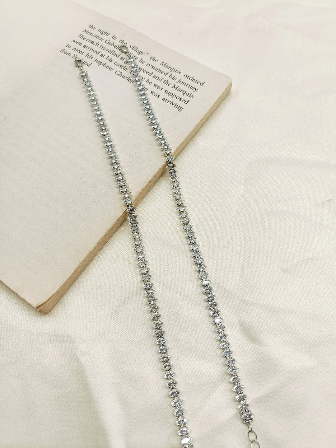 Zienna White American Diamond Anklet - qivii