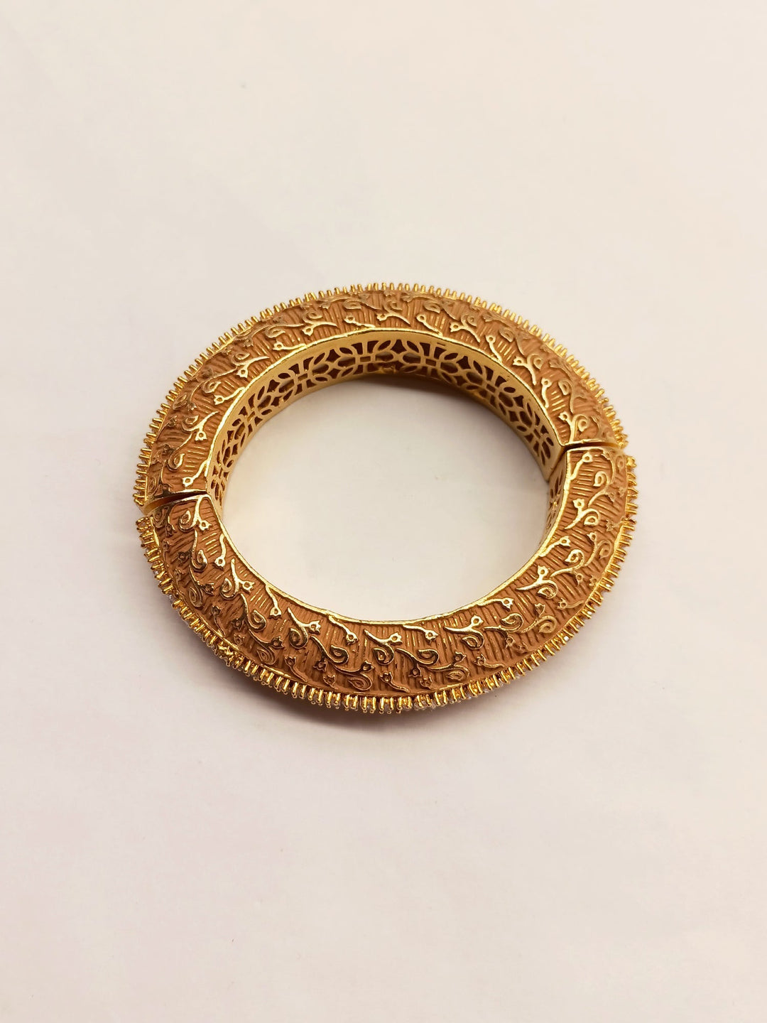 Kashvi Stretchable Peach Bracelet Kada - qivii