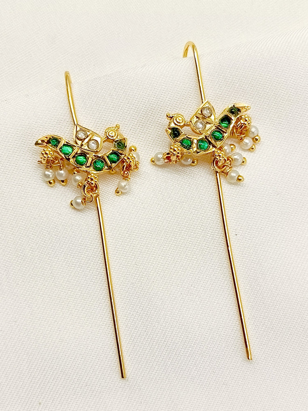 Lipika Green Gold Plated Kundan Ear Cuff [ Price is for Pair ] - qivii