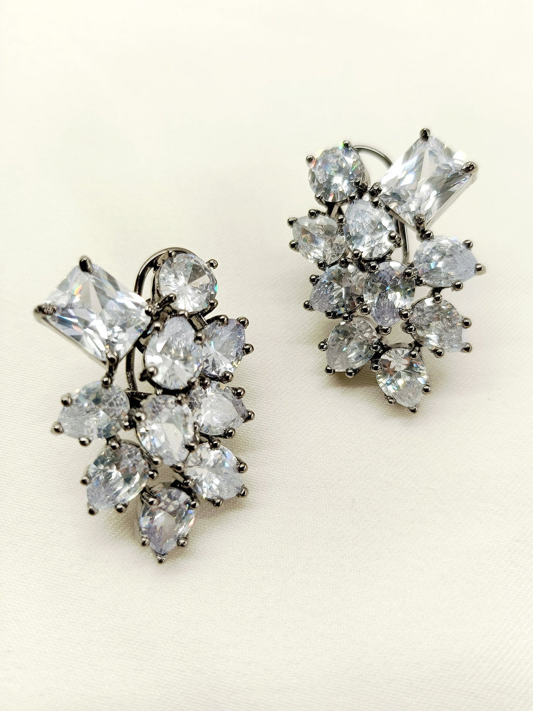  Upgrade your jewelry collection with these luxurious and stunning earrings